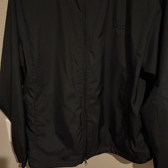 Used Men’s Wind Breaker Jacket - Picture 2 of 3